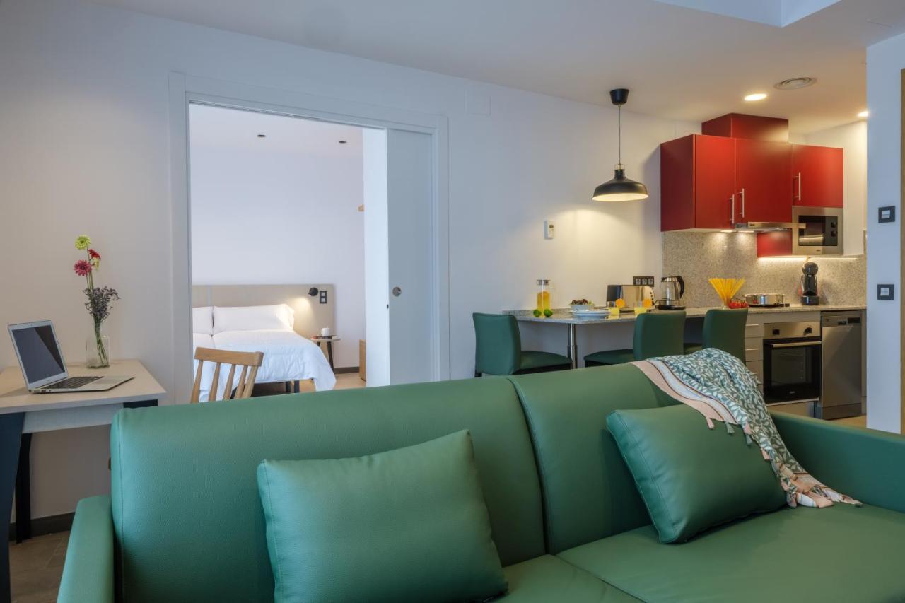 Tgna Reial 1 Apartment ตาร์ราโกนา ภายนอก รูปภาพ