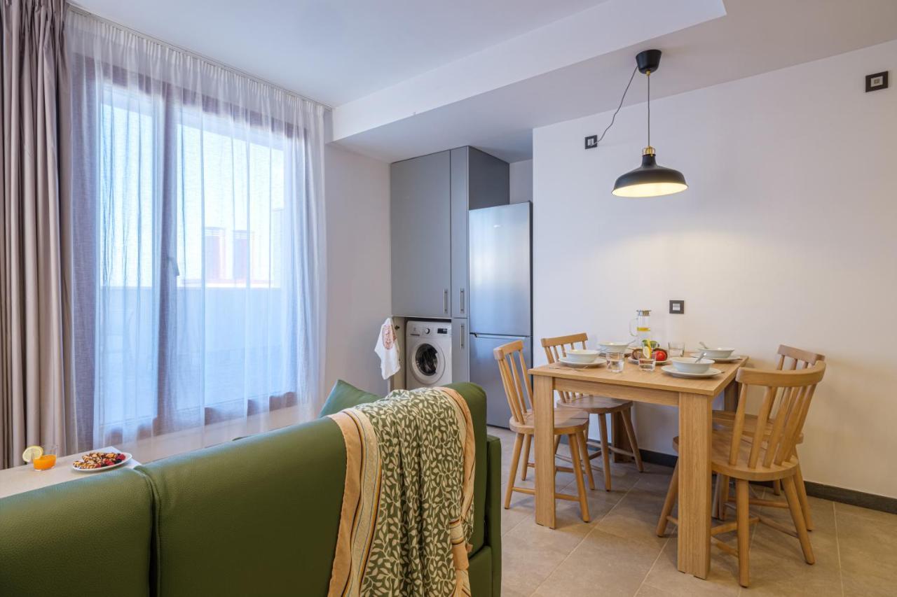 Tgna Reial 1 Apartment ตาร์ราโกนา ภายนอก รูปภาพ